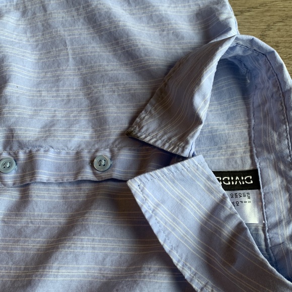 Women’s blue pinstripe button down - Picture 2 of 3